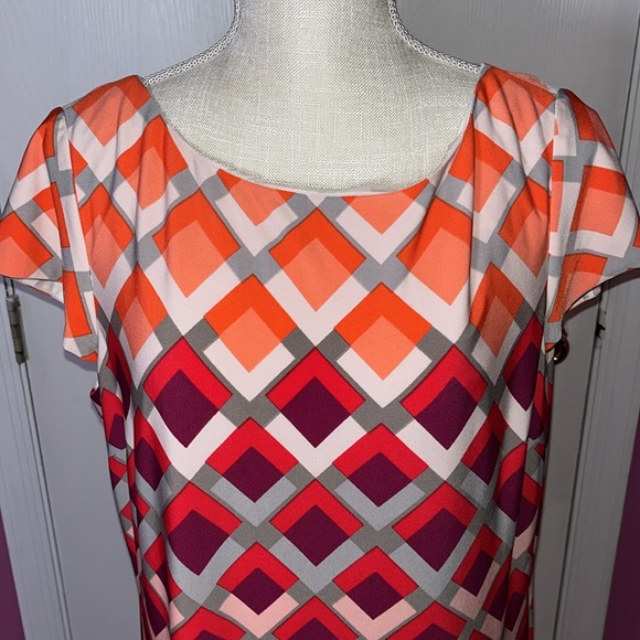 Eliza J NWOT! Geometric Sheath Dress - Picture 4 of 11